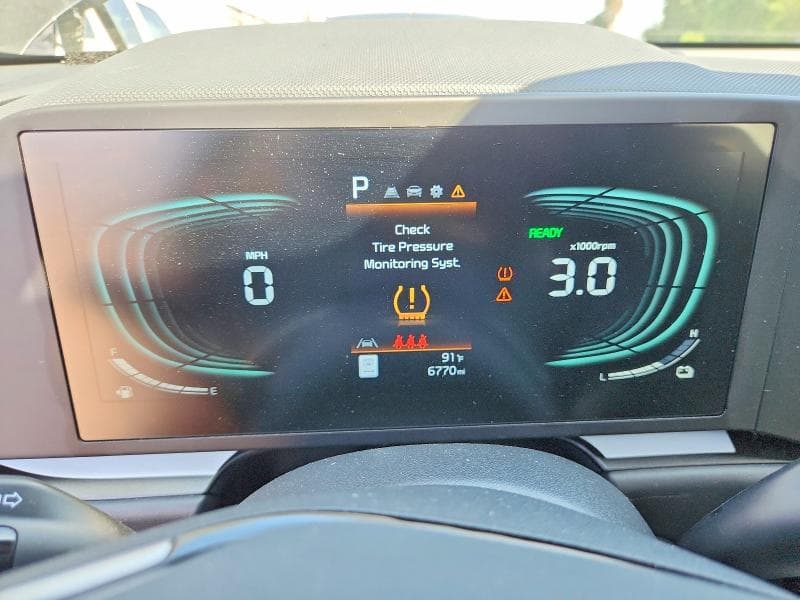 2026 KIA NIRO LX 9