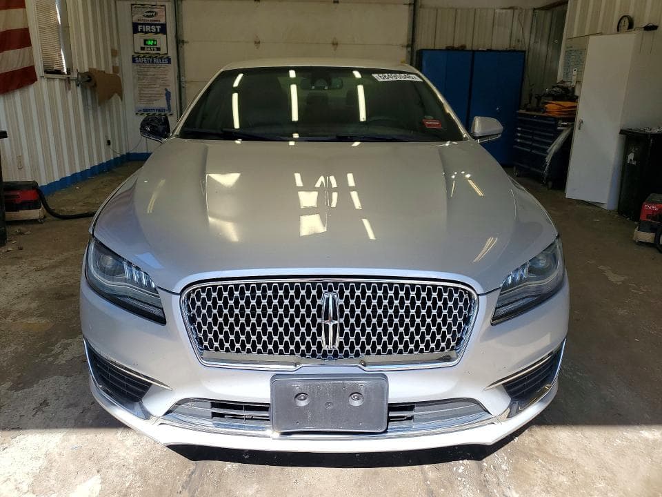 2019 LINCOLN MKZ 5