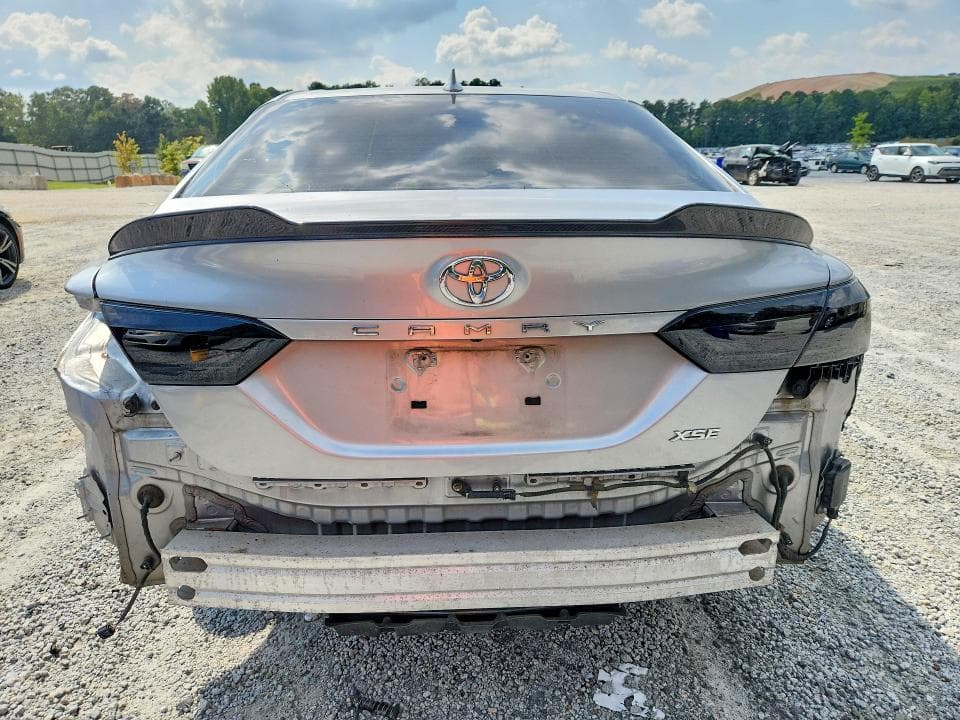 2024 TOYOTA CAMRY XSE 6