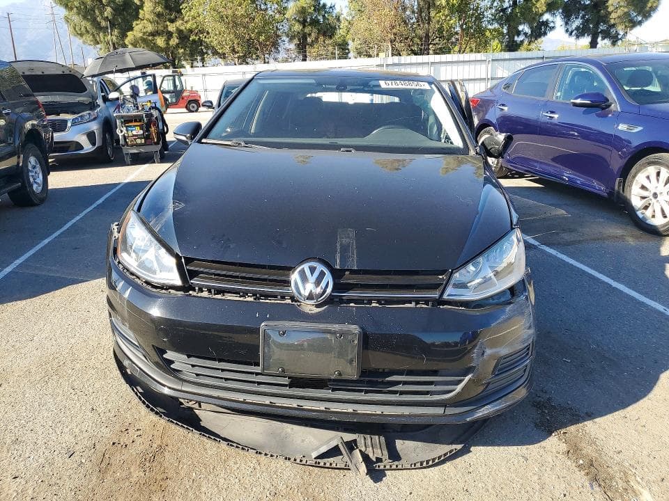 2017 VOLKSWAGEN GOLF S 5