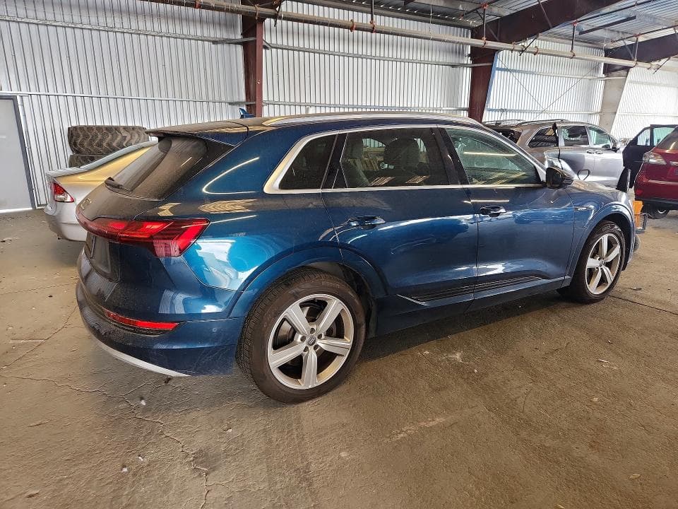 2019 AUDI E-TRON PREMIUM PLUS 3