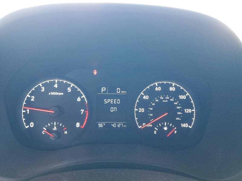2020 HYUNDAI ACCENT SE 9