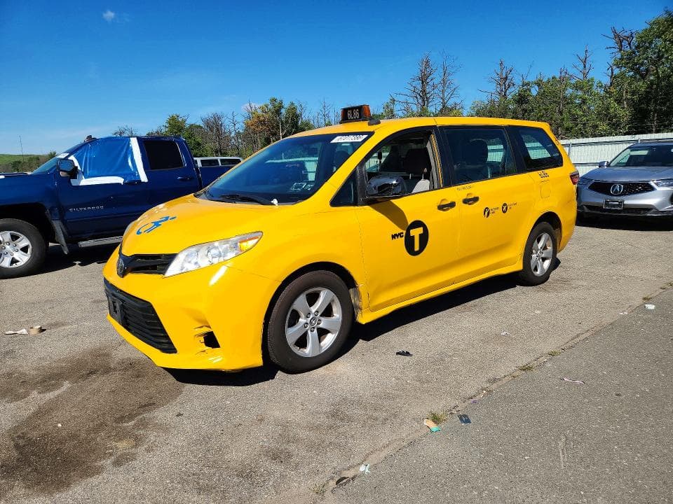2018 TOYOTA SIENNA L - 1