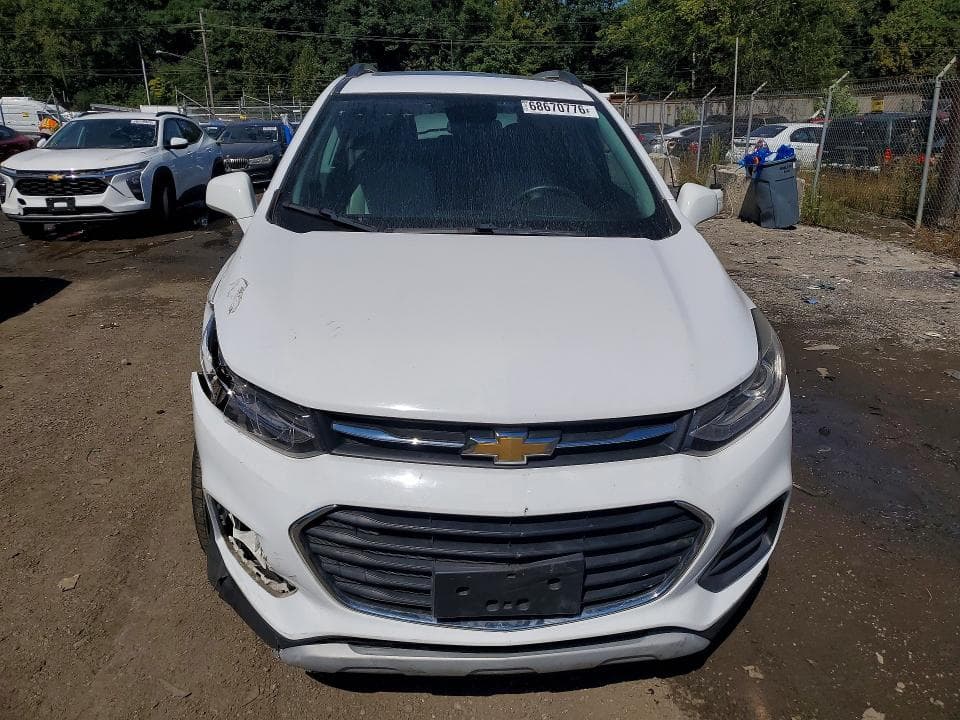 2017 CHEVROLET TRAX 1LT 5