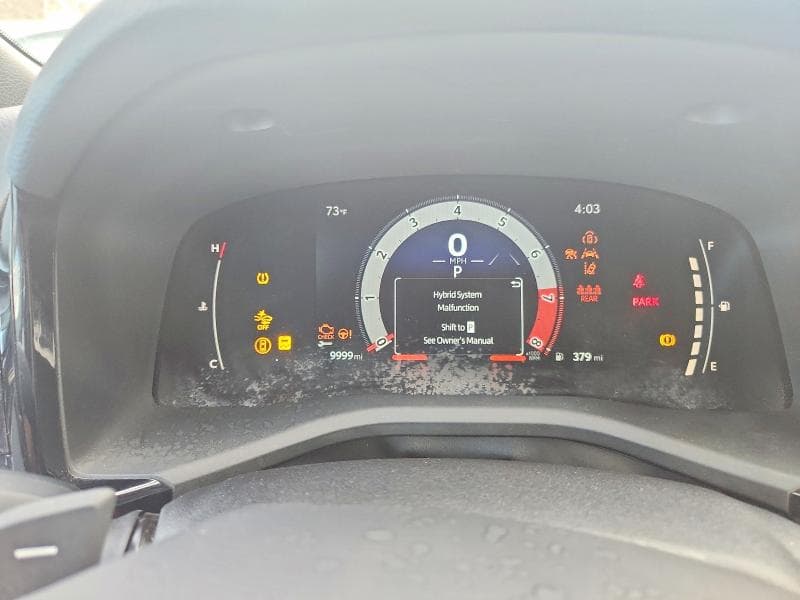 2025 TOYOTA CAMRY SE 9