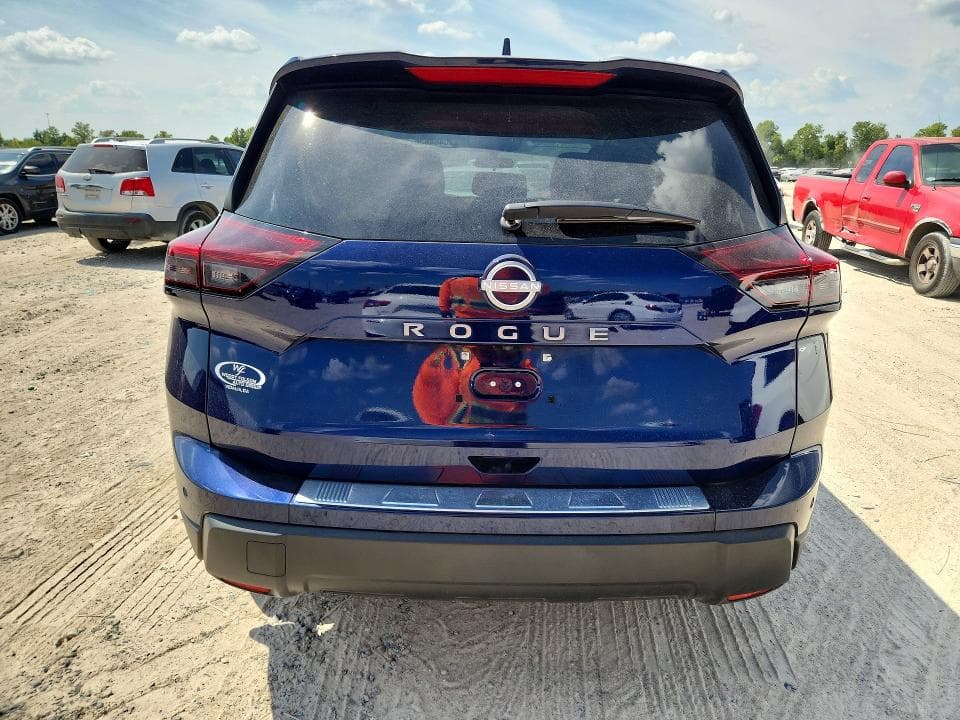 2026 NISSAN ROGUE SV 6