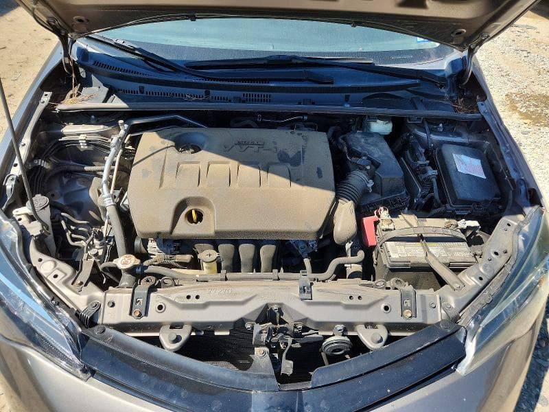 2018 TOYOTA COROLLA LE 11