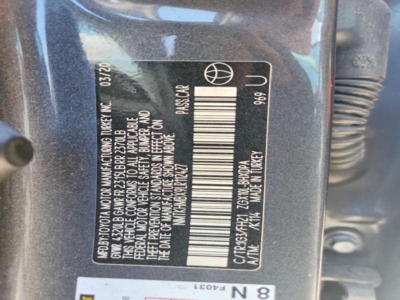 2020 TOYOTA C-HR LE 13