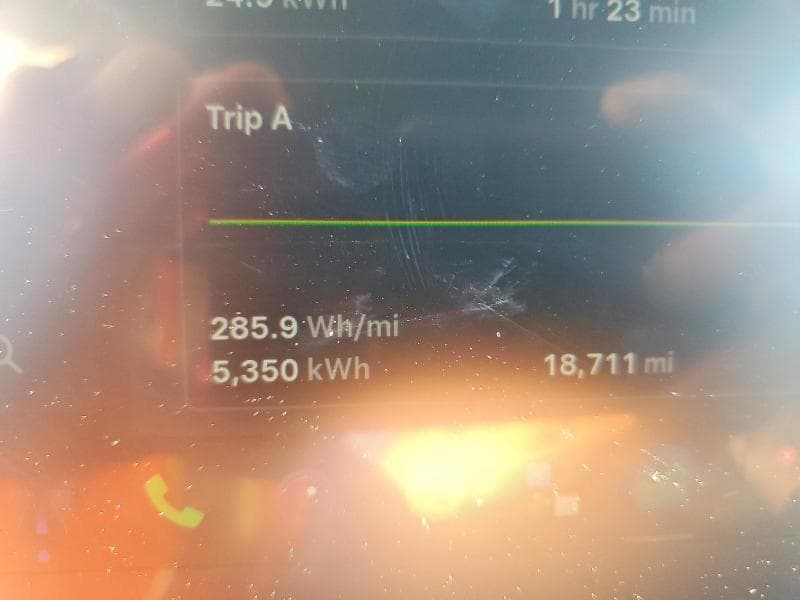 2025 TESLA MODEL Y 9