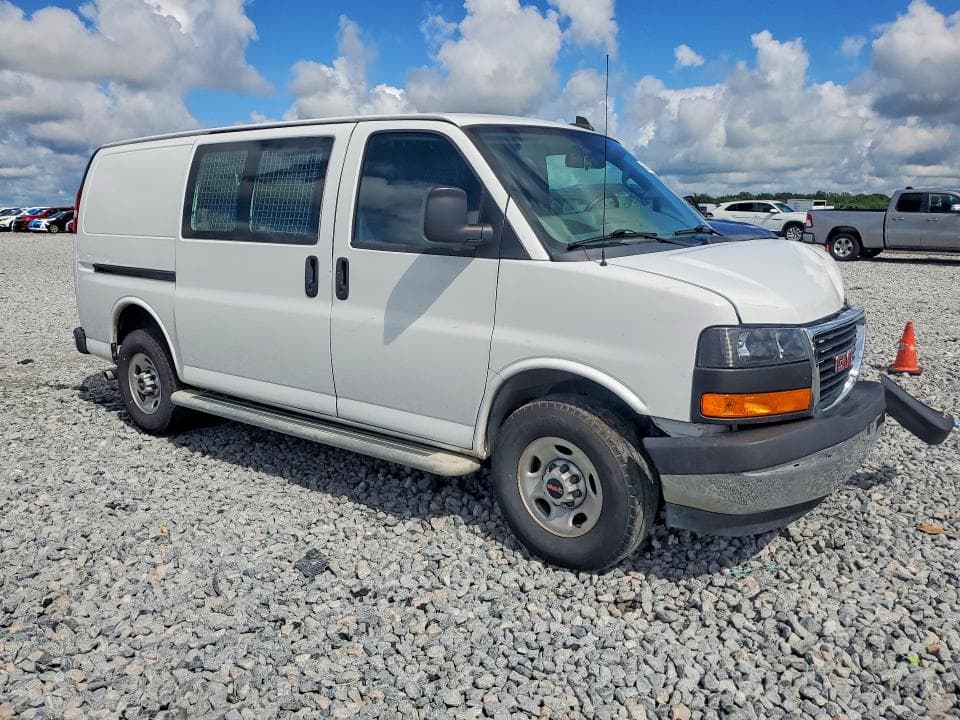 2021 GMC SAVANA G2500 4