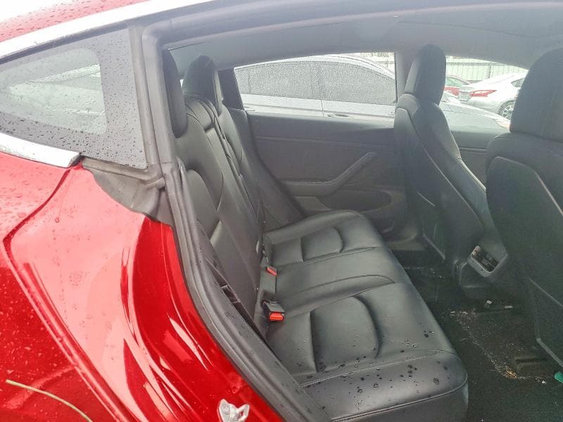 2018 TESLA MODEL 3 10