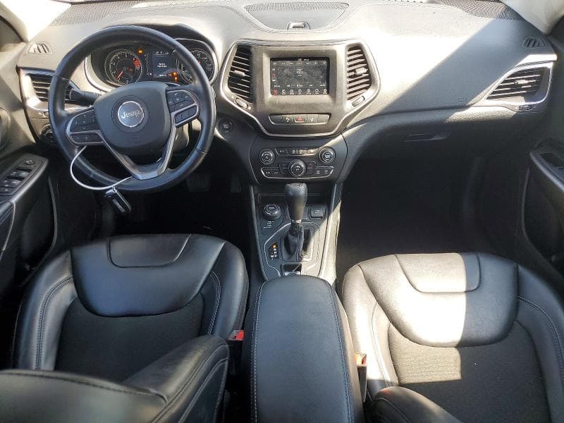 2021 JEEP CHEROKEE LATITUDE PLUS 8