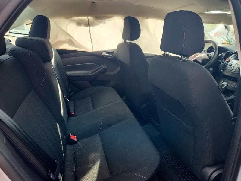 2018 FORD FOCUS SE 10