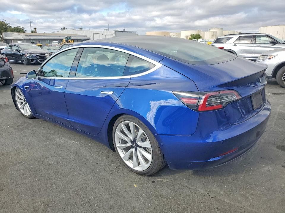 2020 TESLA MODEL 3 2
