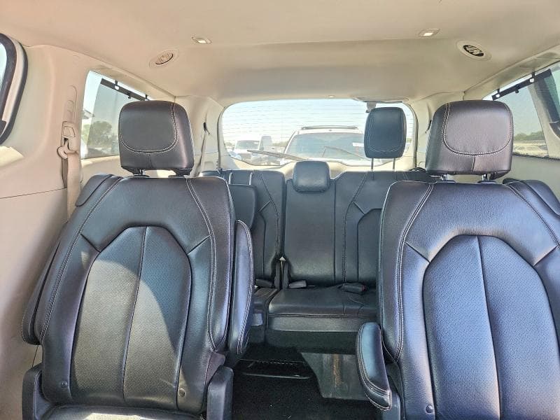 2022 CHRYSLER PACIFICA TOURING L 10