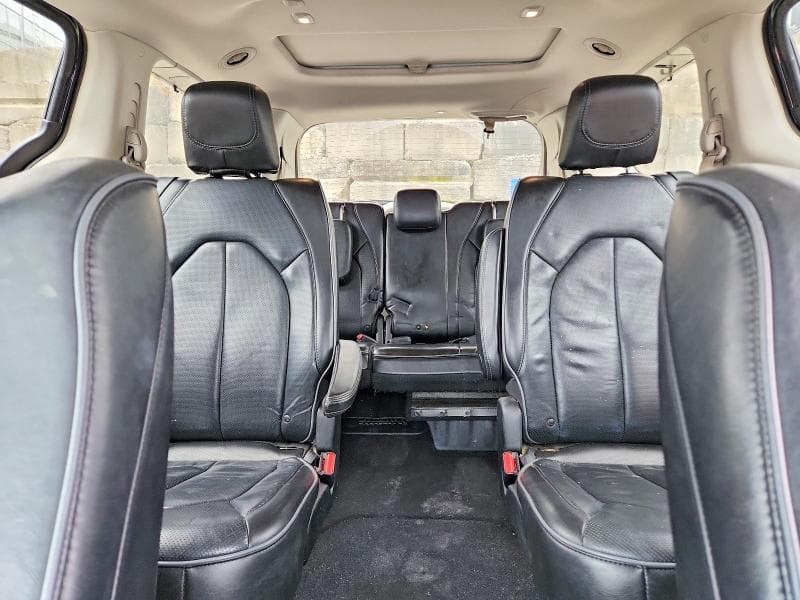 2018 CHRYSLER PACIFICA LIMITED 10