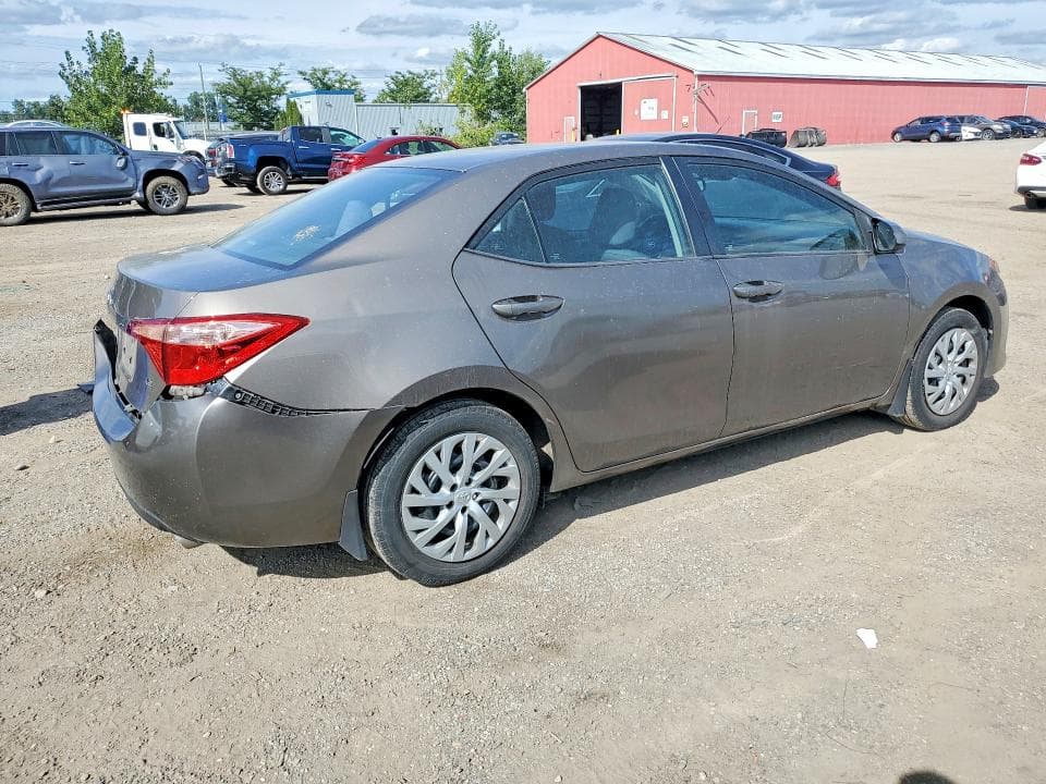 2017 TOYOTA COROLLA L 3