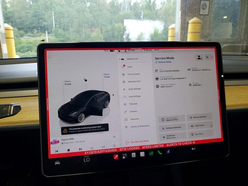 2023 TESLA MODEL 3 9