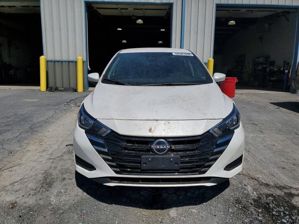 2024 NISSAN VERSA SV 5
