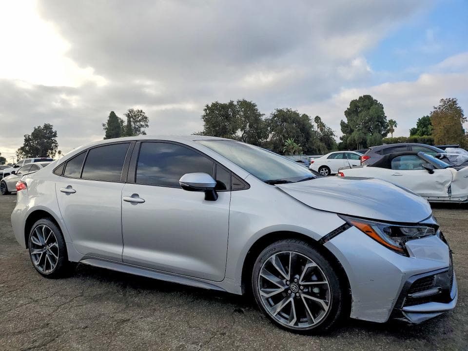 2022 TOYOTA COROLLA SE 4