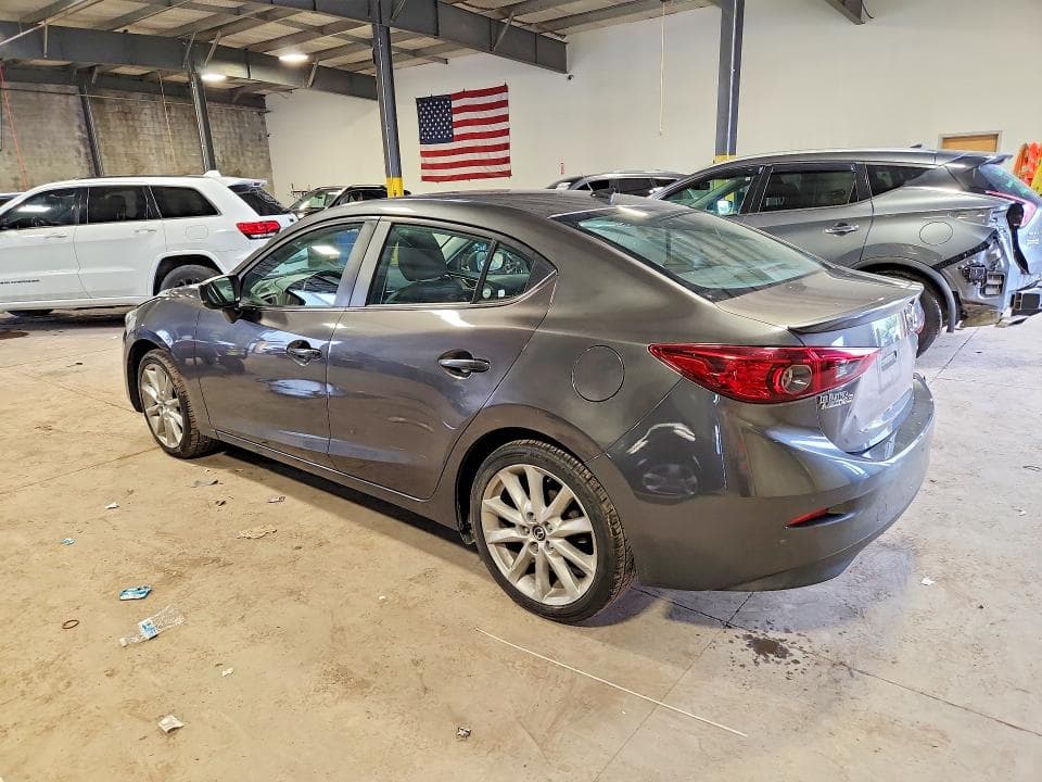 2017 MAZDA 3 TOURING 2