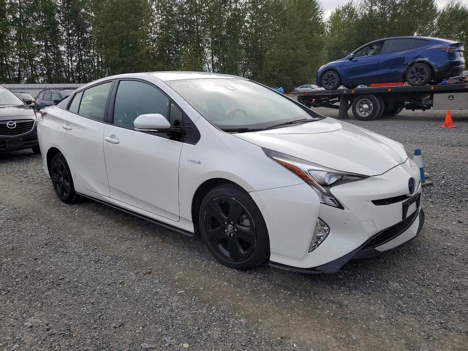 2017 TOYOTA PRIUS FOUR TOURING 4