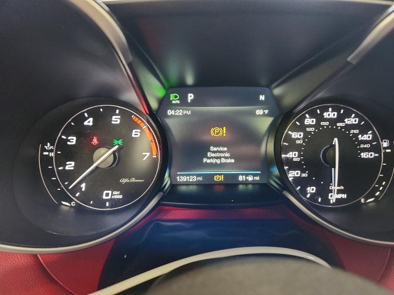 2018 ALFA ROMEO GIULIA TI 9