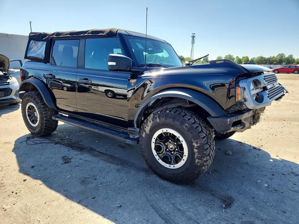 2021 FORD BRONCO BASE 4