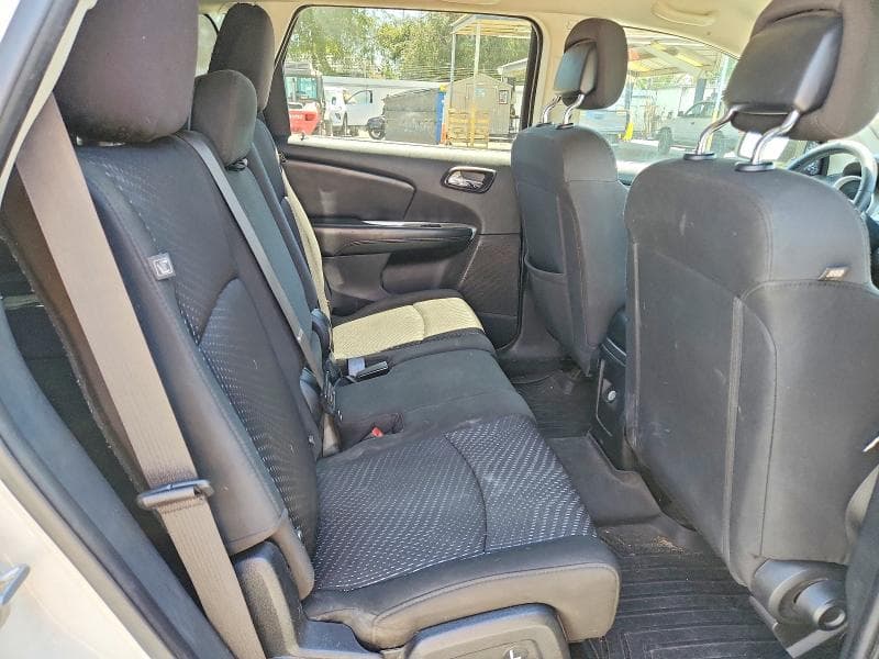 2018 DODGE JOURNEY SE 11