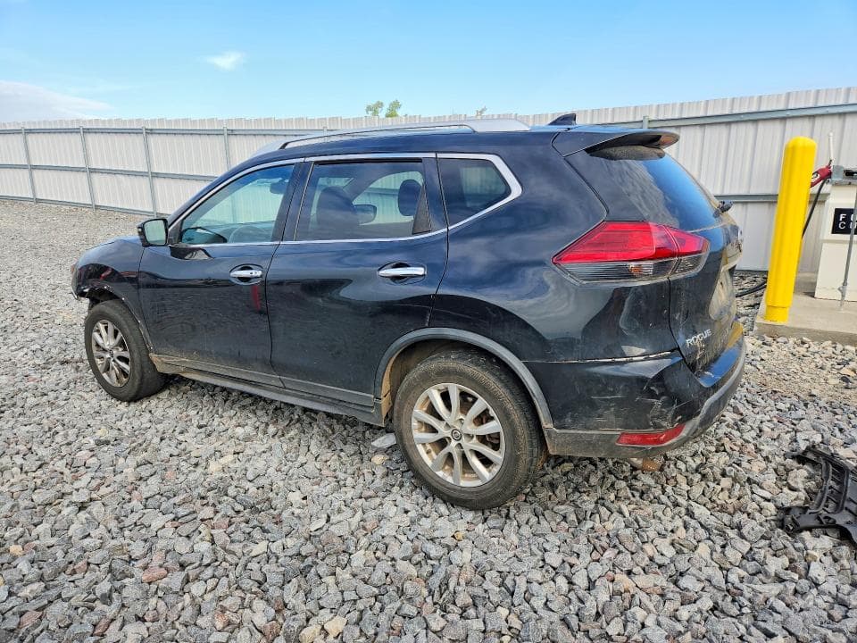 2017 NISSAN ROGUE SV 2
