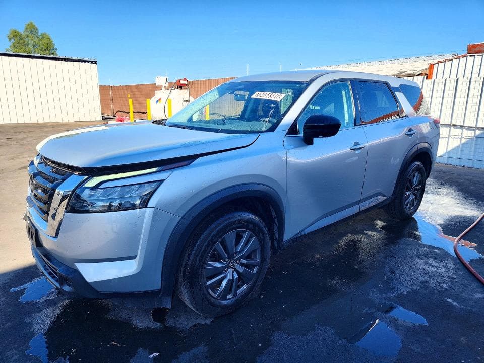 2024 NISSAN PATHFINDER S - 1