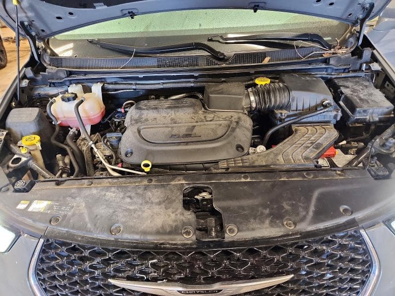 2022 CHRYSLER PACIFICA TOURING L 12