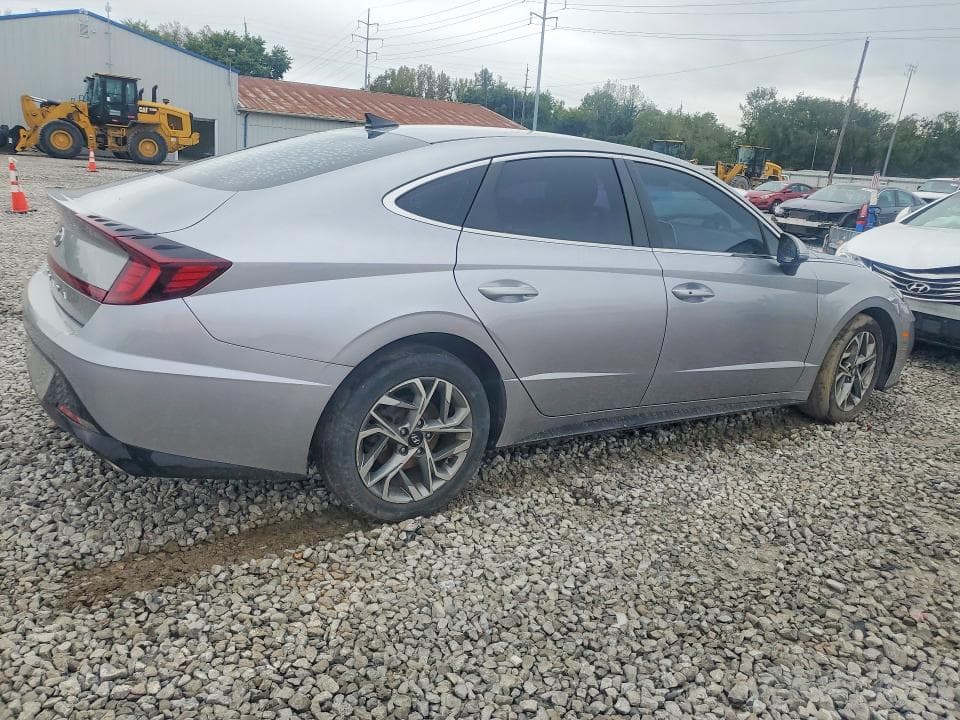 2020 HYUNDAI SONATA SEL 3