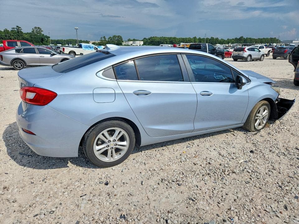 2017 CHEVROLET CRUZE LT 3