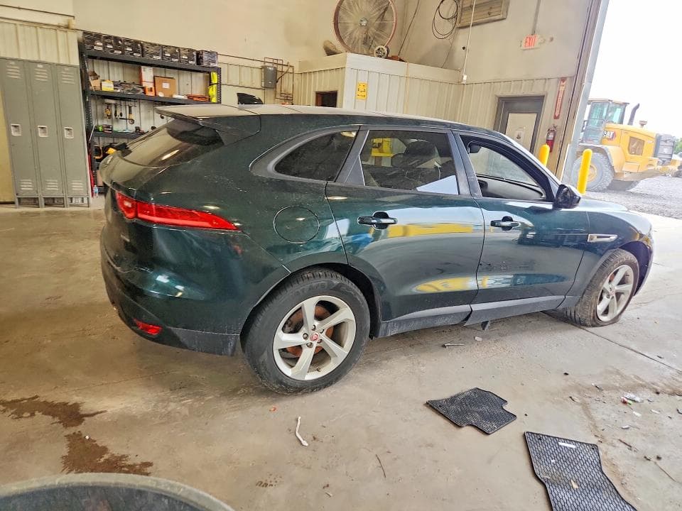 2018 JAGUAR F-PACE PREMIUM 3