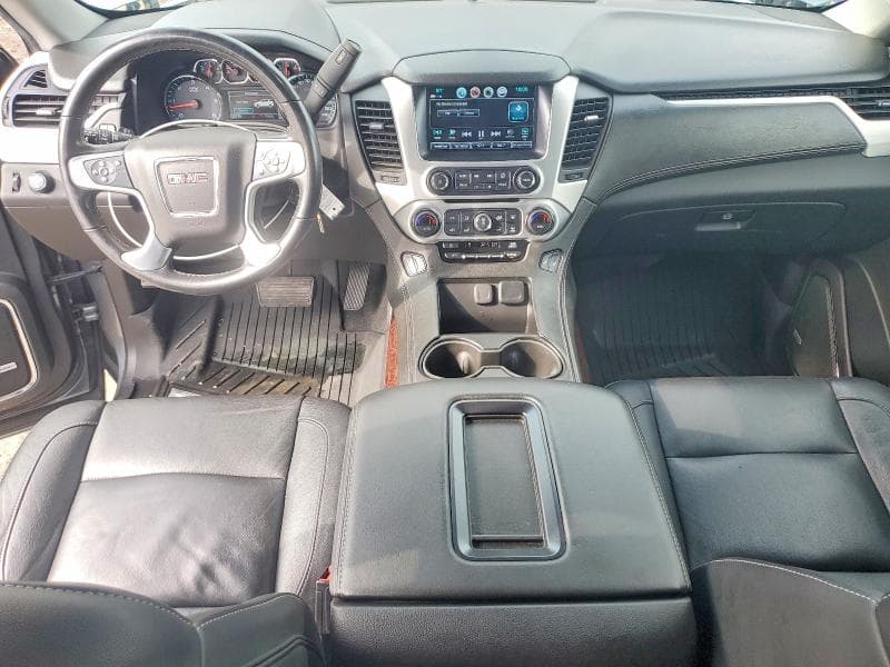 2019 GMC YUKON SLT 8