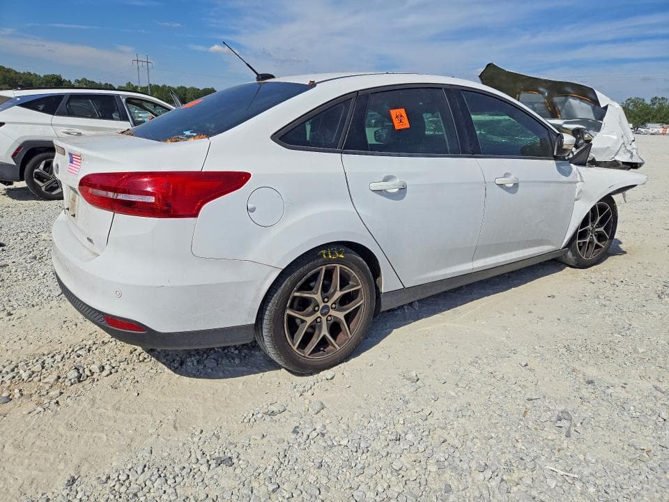 2018 FORD FOCUS SEL 3