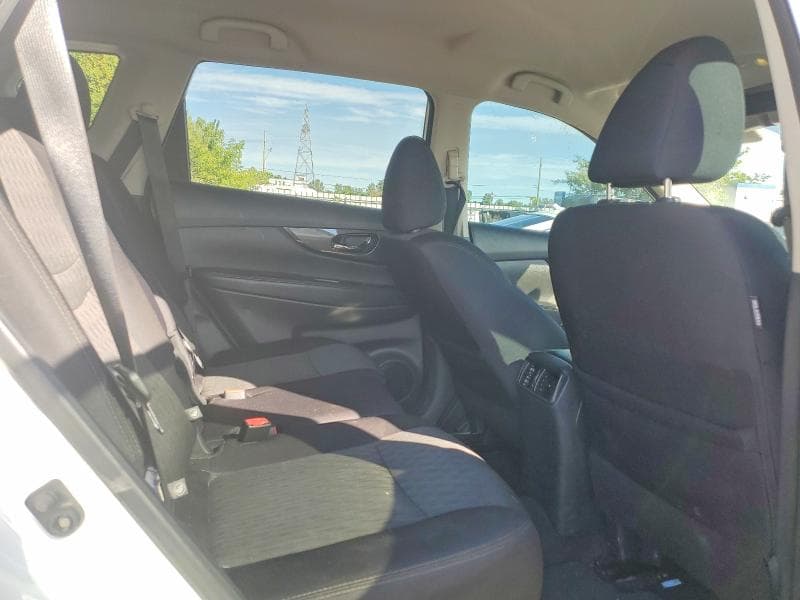 2019 NISSAN ROGUE S 11