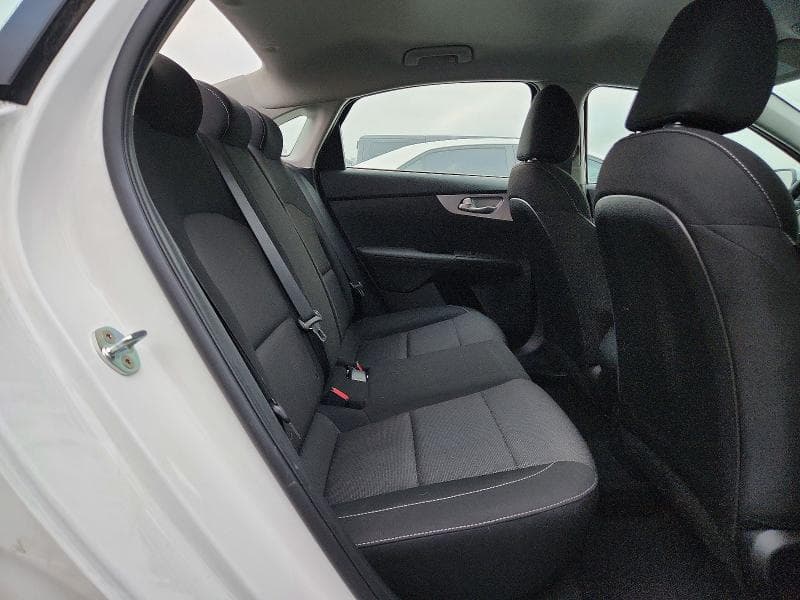 2023 KIA FORTE LXS 10