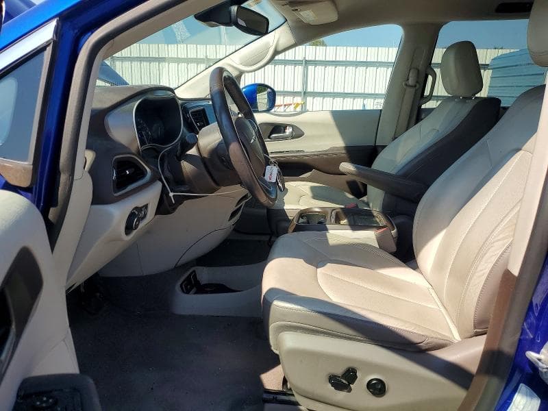 2019 CHRYSLER PACIFICA TOURING L 7
