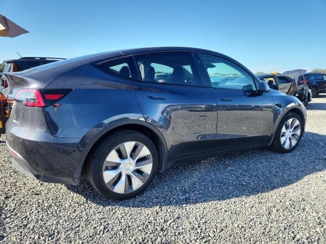 2024 TESLA MODEL Y 3