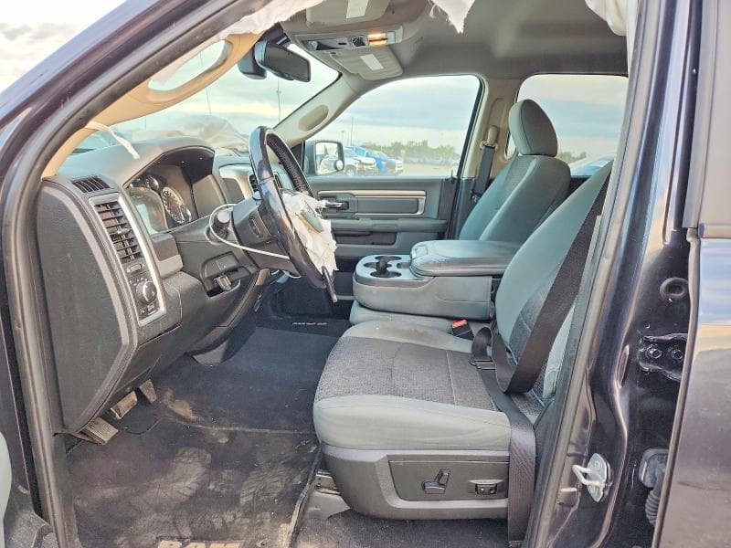 2018 RAM 1500 SLT 7