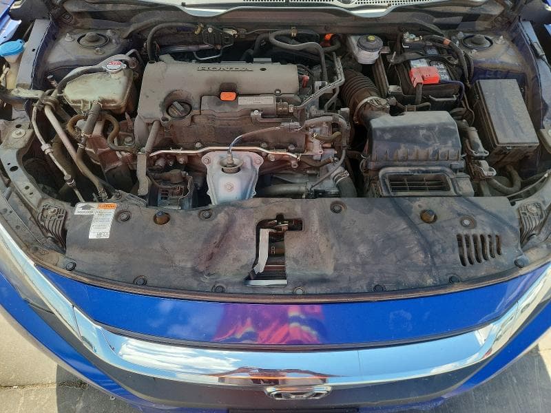 2018 HONDA CIVIC LX 11