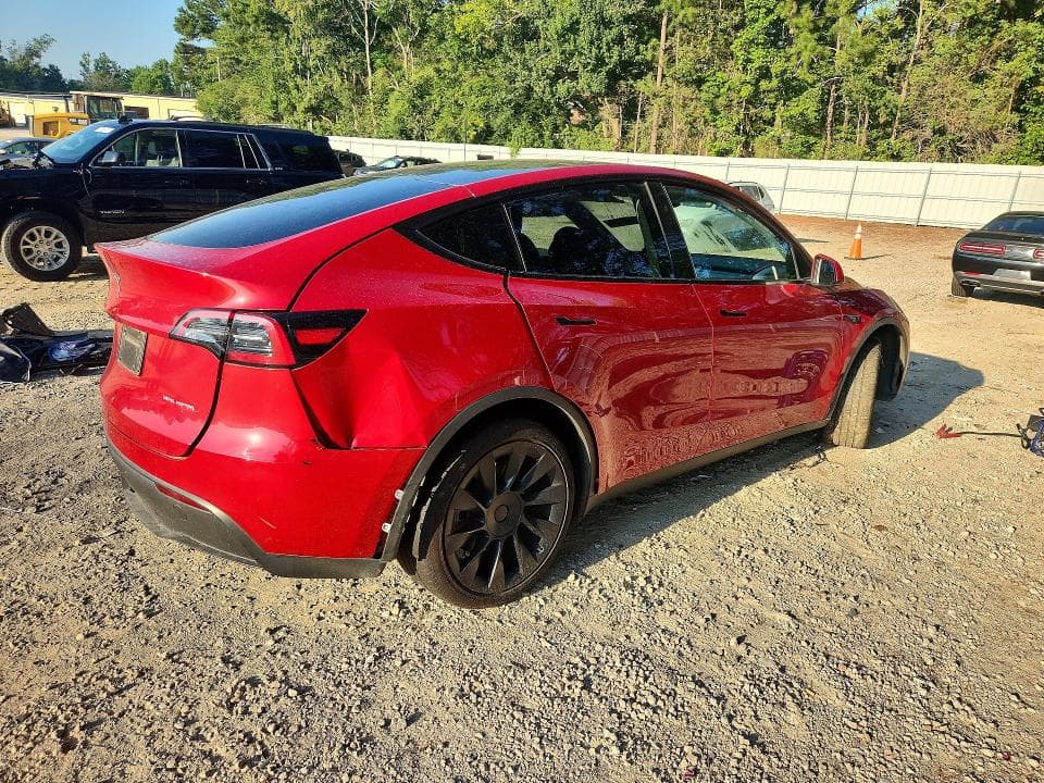 2023 TESLA MODEL Y 3