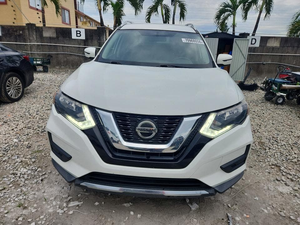 2018 NISSAN ROGUE SV 5