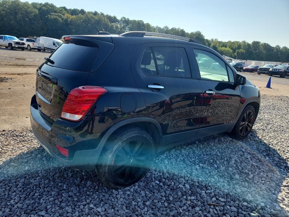 2020 CHEVROLET TRAX 1LT 3