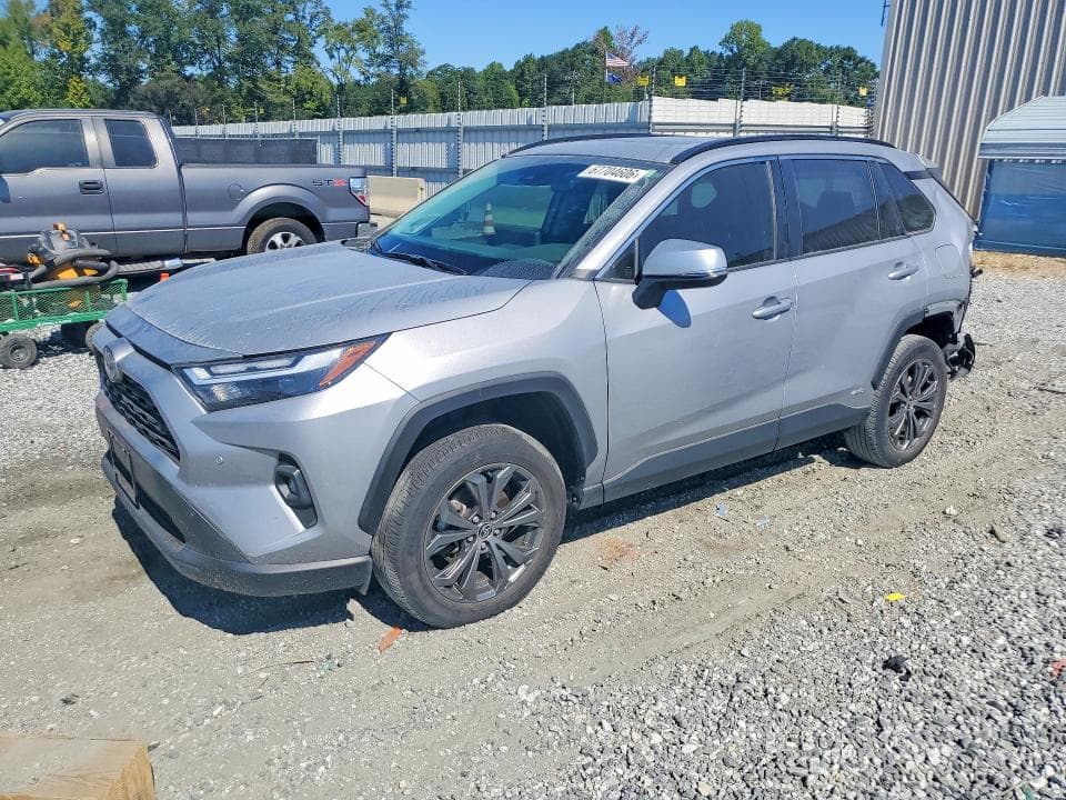 2024 TOYOTA RAV4 XLE PREMIUM - 1