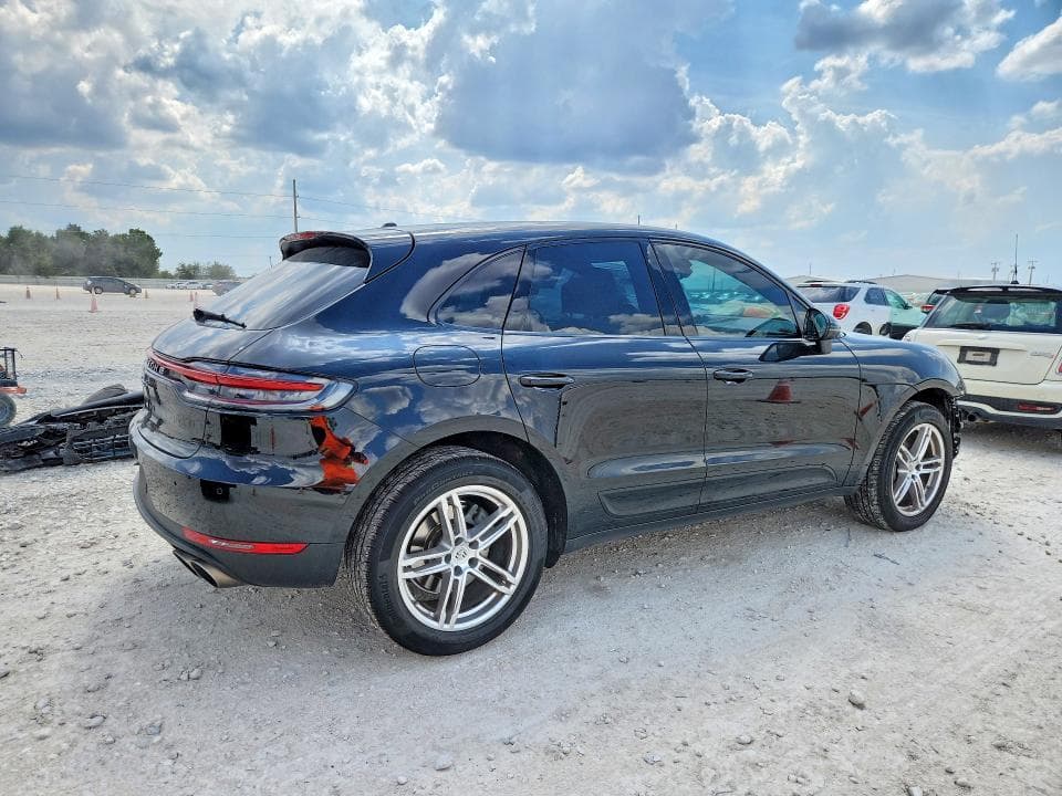 2021 PORSCHE MACAN S 3
