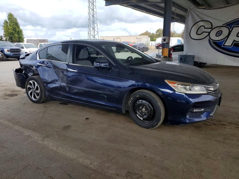 2017 HONDA ACCORD EX 4