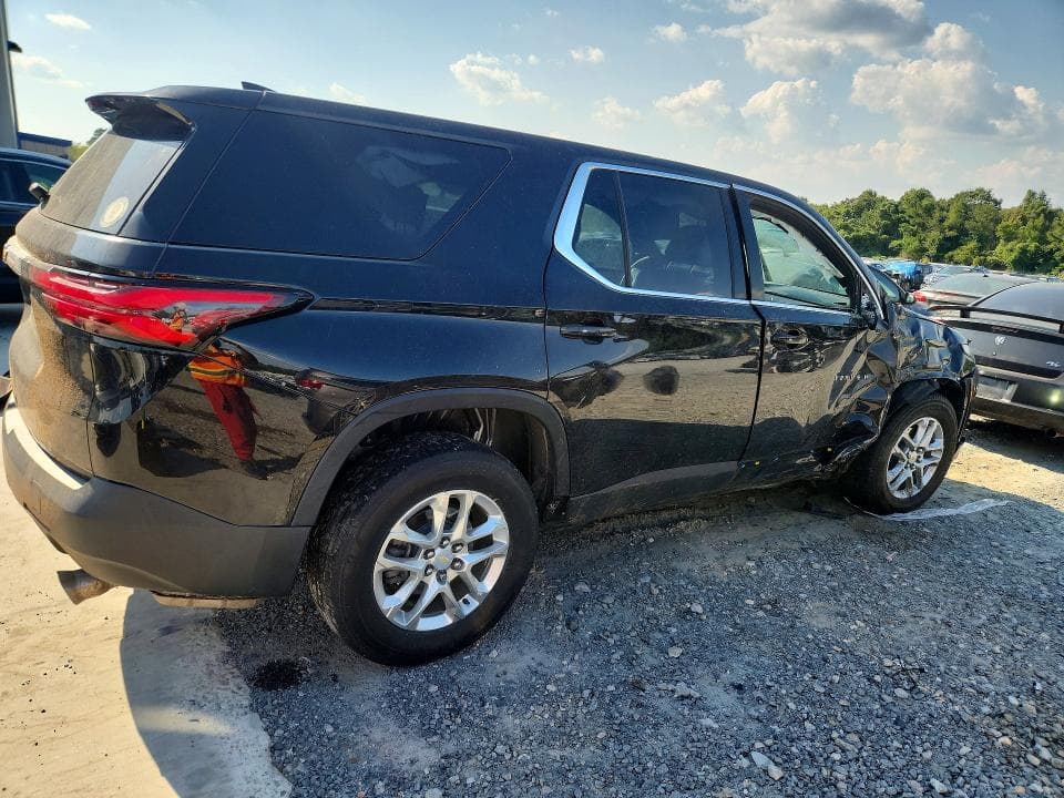 2023 CHEVROLET TRAVERSE LS 3